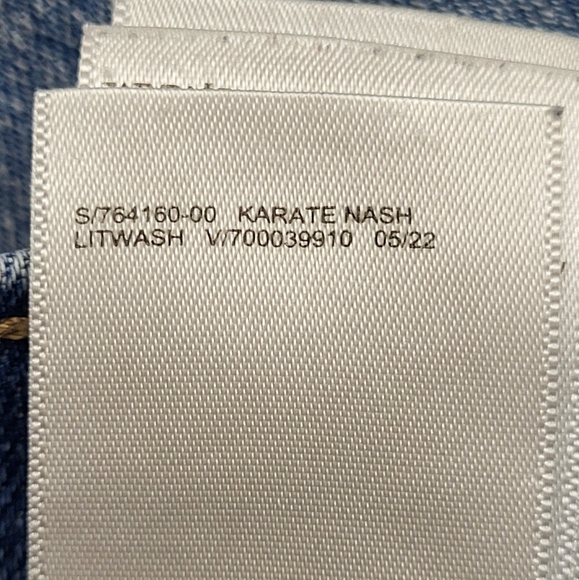 Old Navy Girls Karate Slim Built in Tough Distressed Jeans ‎ Stretch Size 8 Plus - Picture 9 of 9